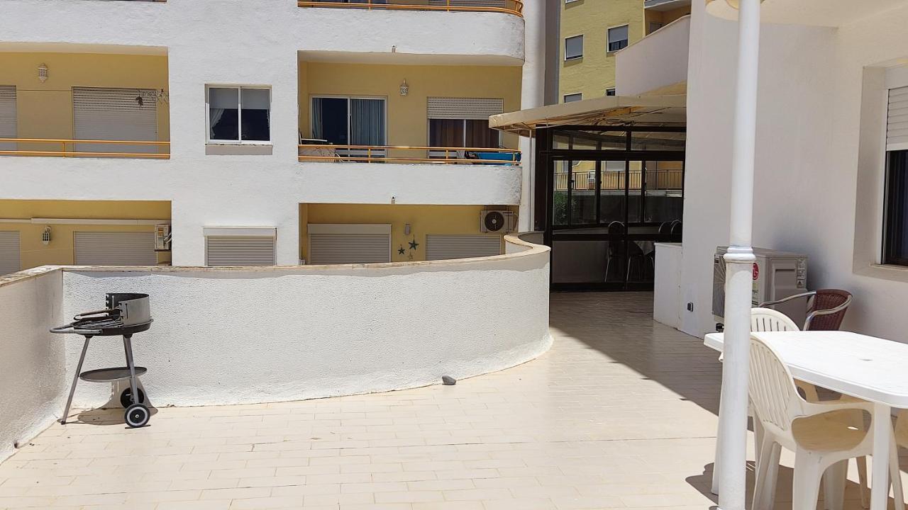 1 Torre Sol 2 - Casas & Papeis Apartment Armação de Pêra Exterior foto